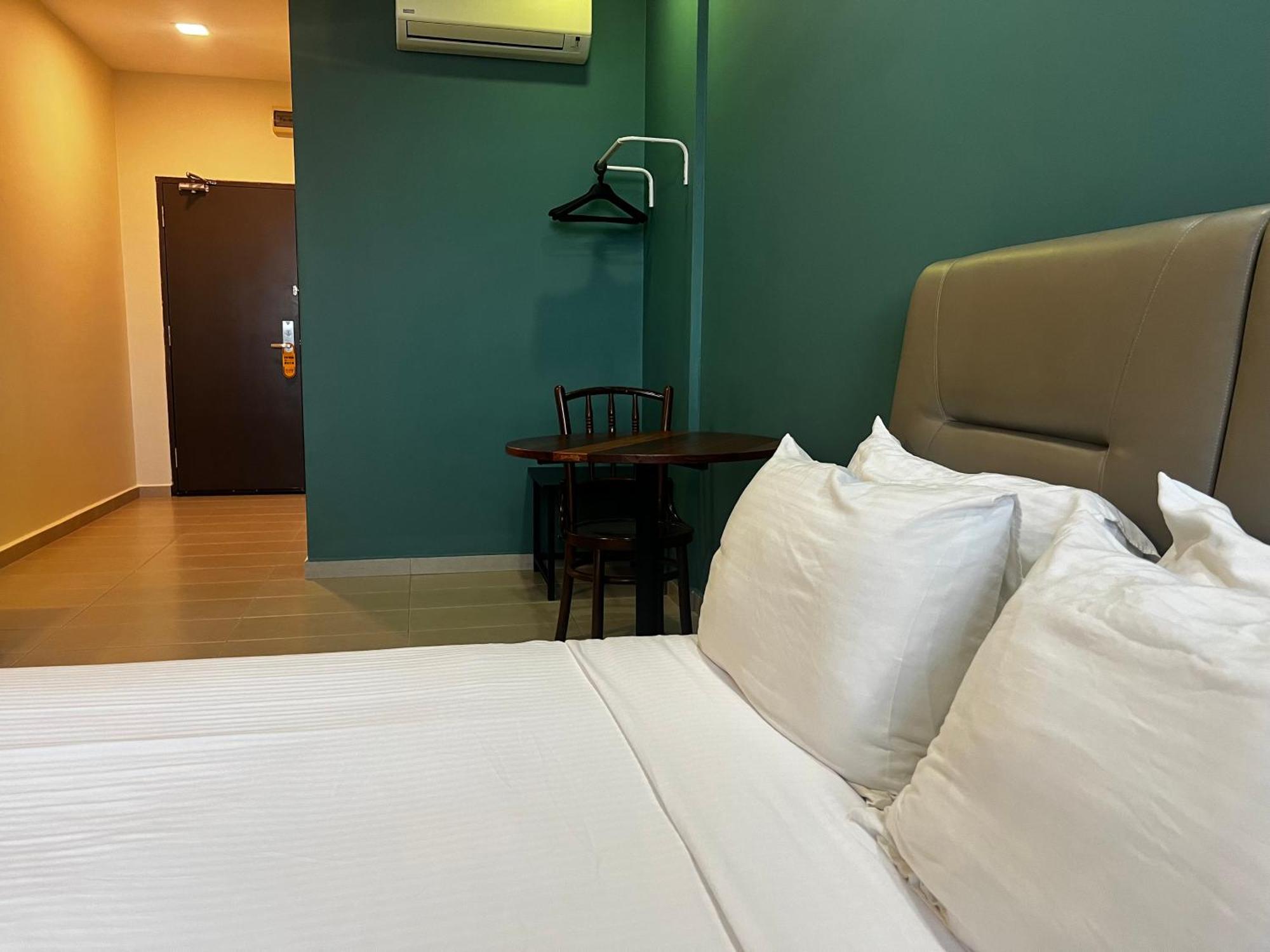 Sin Lien Hotel Keluang Exterior foto